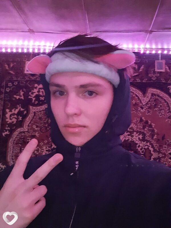 Денис