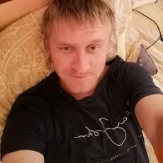 Лёша, 32