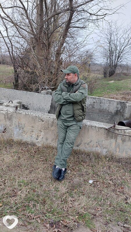 Артём