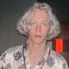 Степан, 25