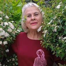 Ева, 66