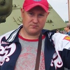Гена, 36