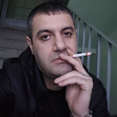 Саша, 39