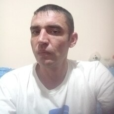 Виталя, 42