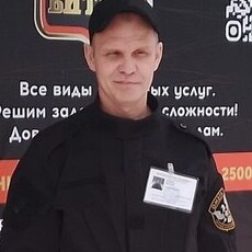 Ярослав, 41