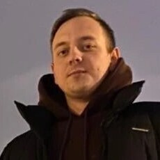 Михаил, 26