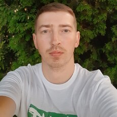 Вася, 35