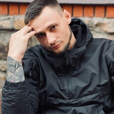 Вася, 33