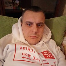 Боря, 38