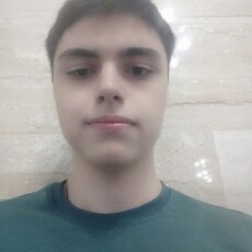 Арсений, 20