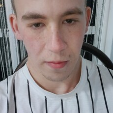 Павел, 22