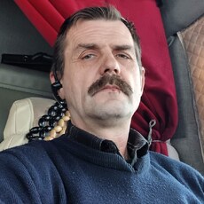 Роман, 48