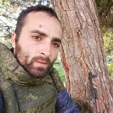 Дима, 32