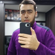 Александр, 22