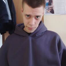 Владислав, 22