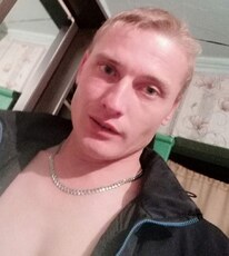 Владимир, 33