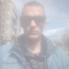 Демьян, 23