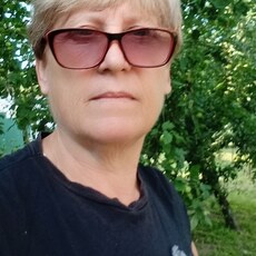 Доминика, 52