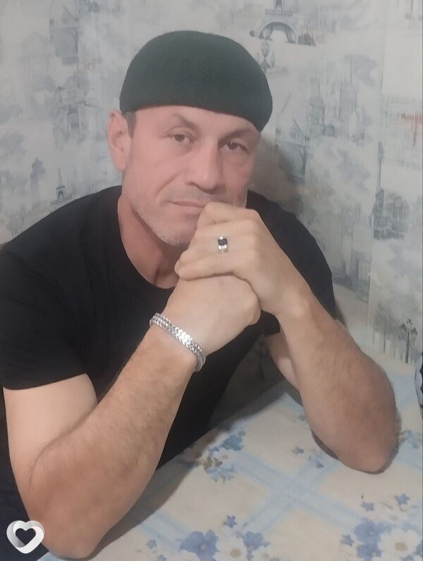 Виктор