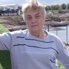 Валентина, 65