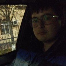 Ринат, 26