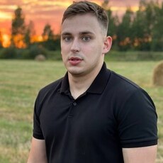 Гена, 26