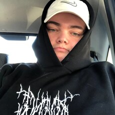 Вадик, 23