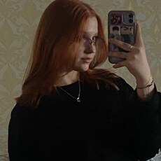 Валентина, 19