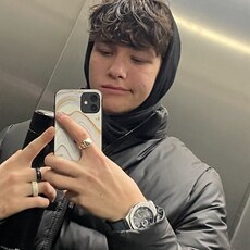 Антон, 19