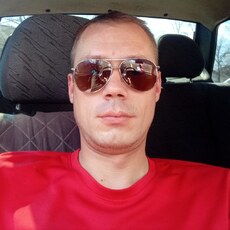 Остап, 38