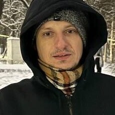 Веня, 38