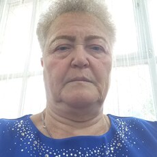 Есения, 67