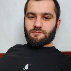 Альберт, 26