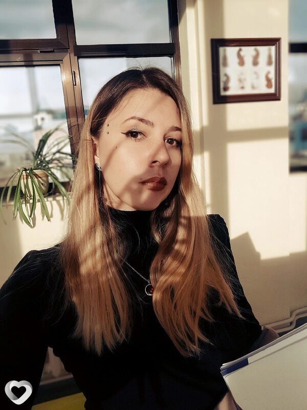 Юля