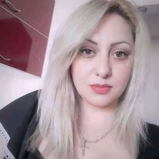 Марта, 43