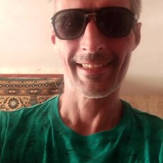 Лев, 49