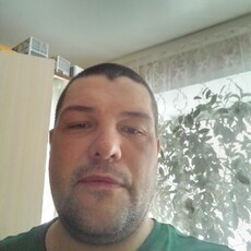Сева, 39