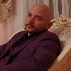 Паша, 28