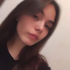 Юлиана, 19