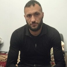 Толя, 34