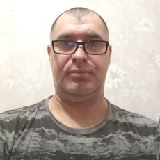 Лаврик, 46