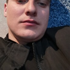 Григорий, 23