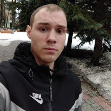 Альберт, 27