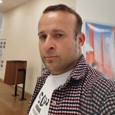 Яков, 36