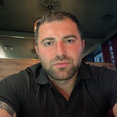 Ринат, 28
