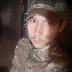 Яков, 26