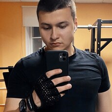 Александр, 27