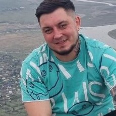 Юрий, 28
