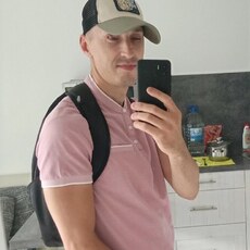Платоша, 35