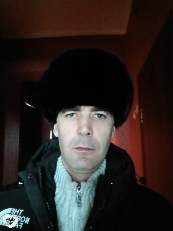 Артём
